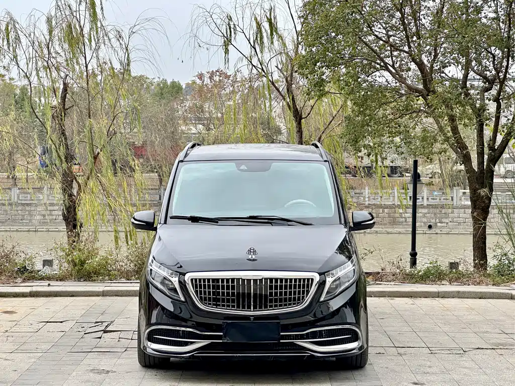 Mercedes-Benz V-Class 2018