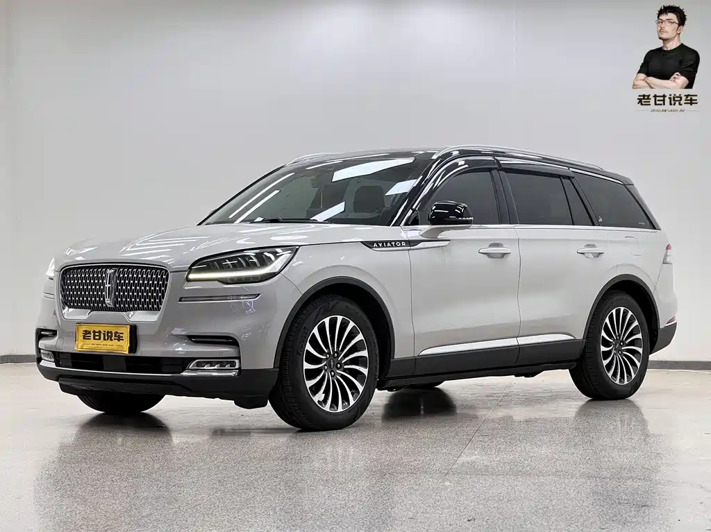 Lincoln Aviator 2021 — фото 1