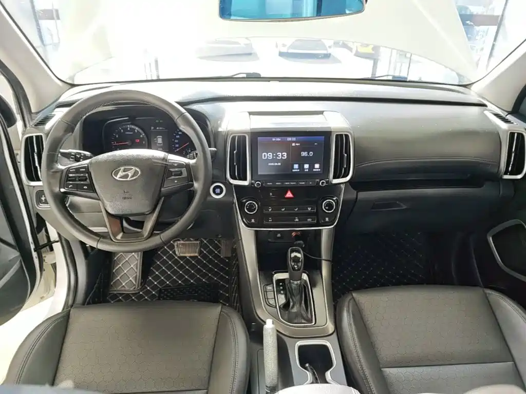 Hyundai ix35 2018 — фото 10