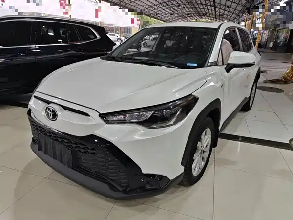Toyota Frontlander 2024