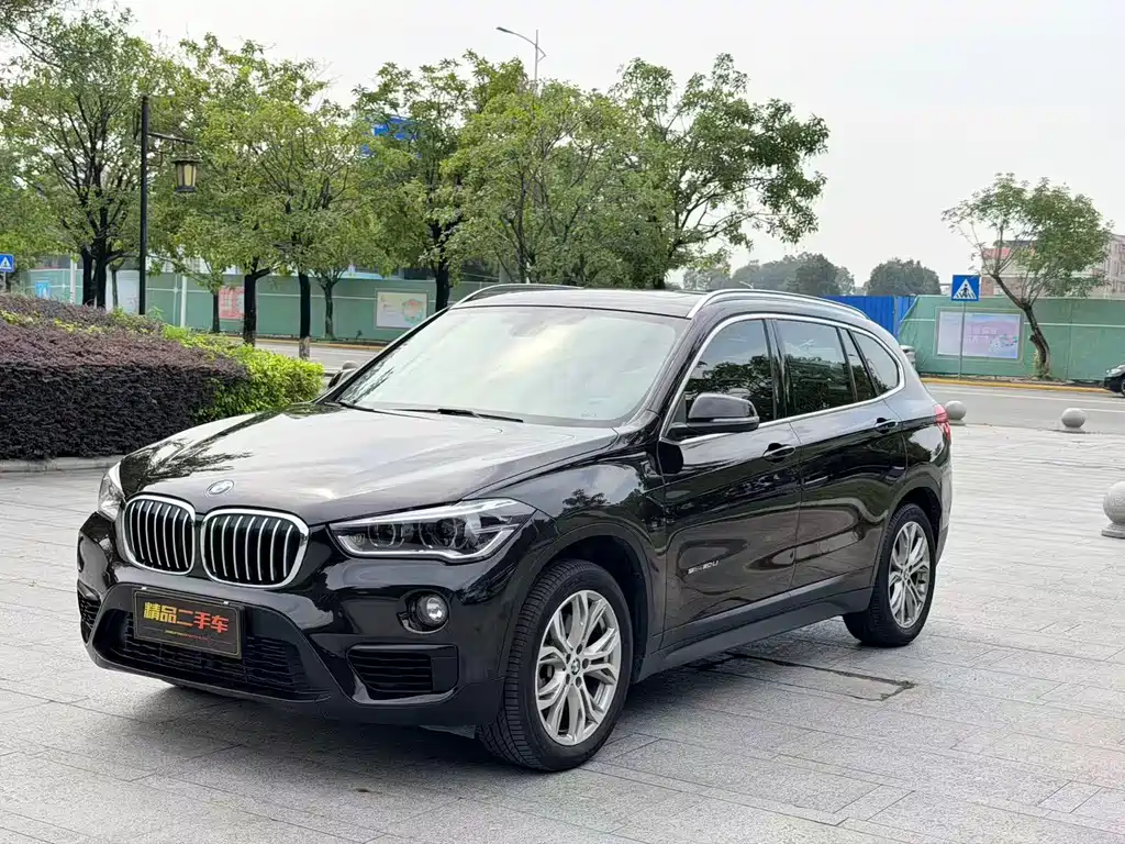 BMW X1 2017 — фото 1