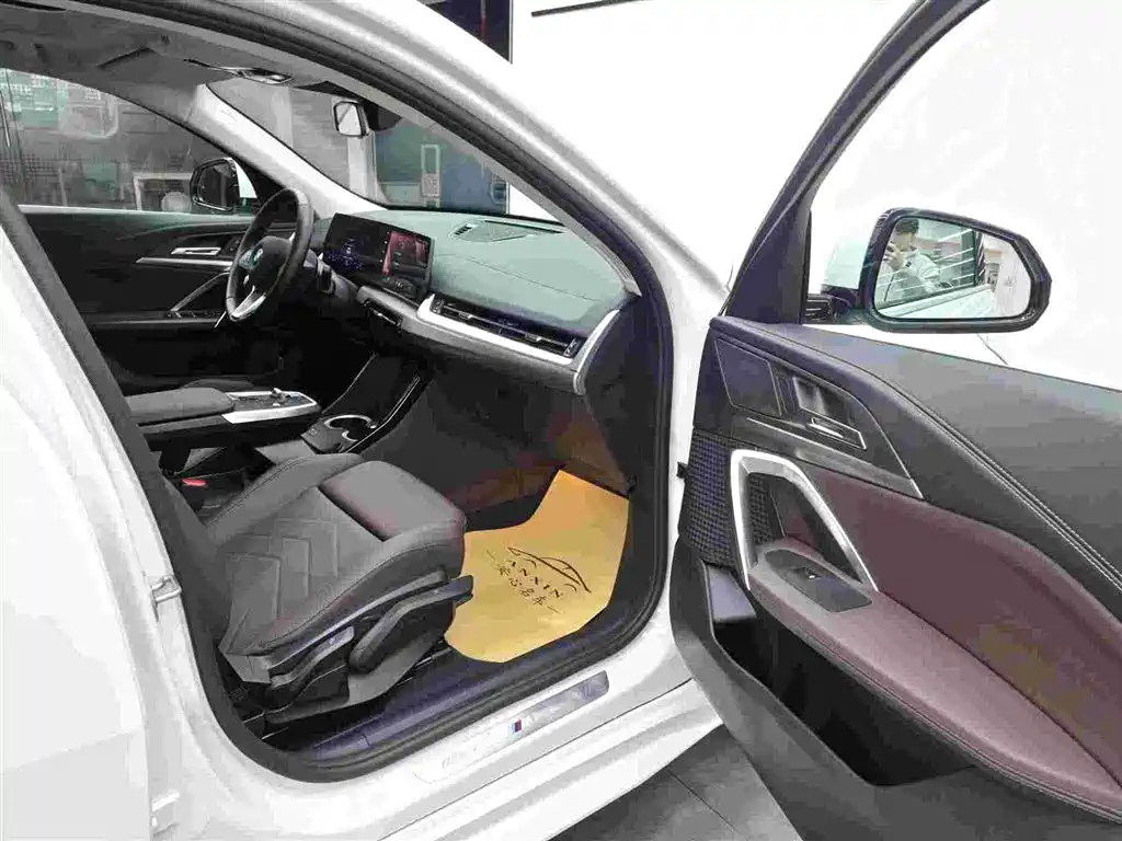 BMW X2 2025 — фото 10