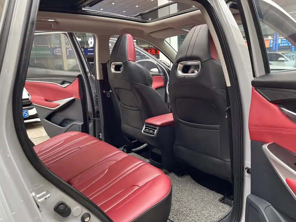 Changan CS75 PLUS 2021 — фото 24