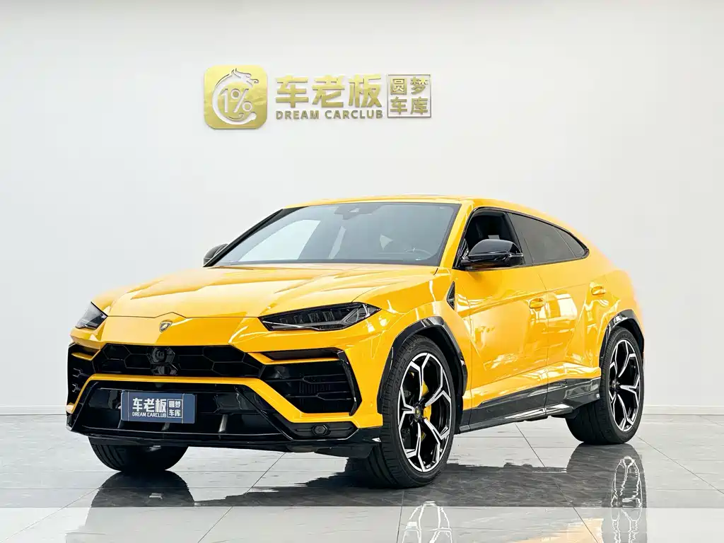 Lamborghini Urus 2023 — фото 1