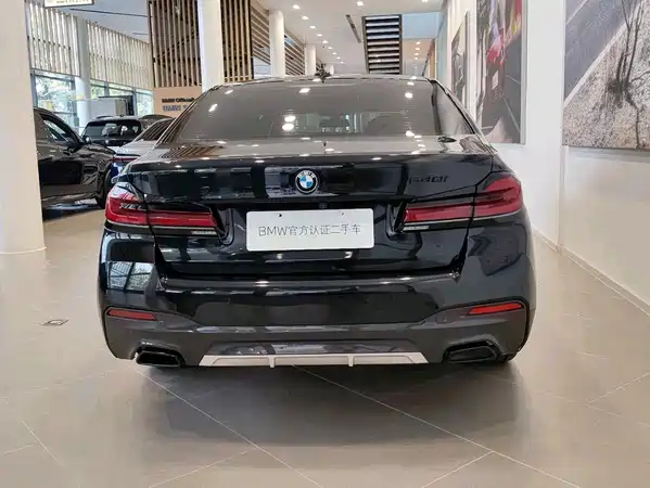 BMW 5 Series 2023
