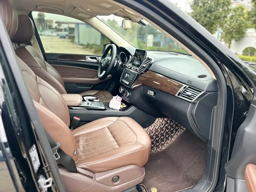 Mercedes-Benz GLS 2020 — фото 27
