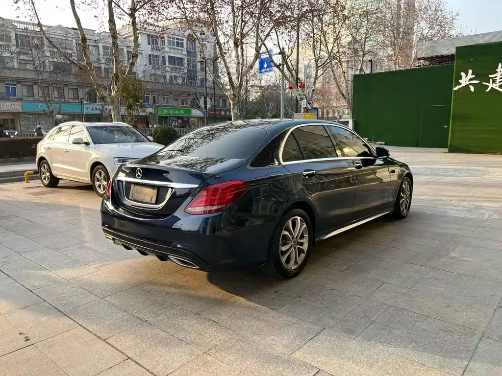 Mercedes-Benz C-Class 2018 — фото 4