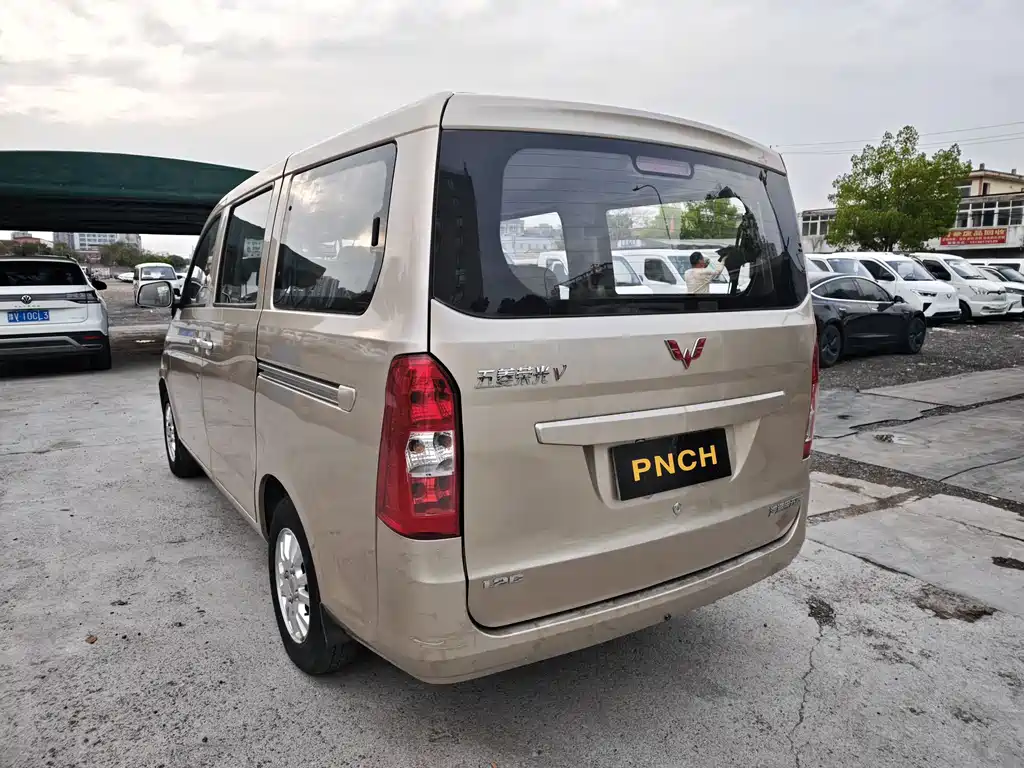 Wuling Rongguang V 2019 — фото 15