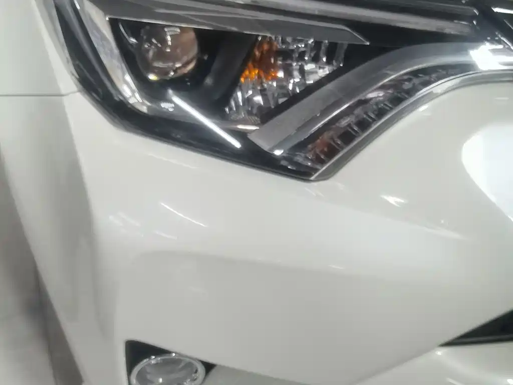 Toyota RAV4 2019 — фото 21