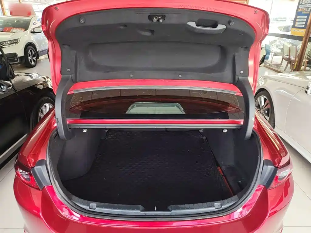Mazda 3 Angkesela 2020 — фото 19