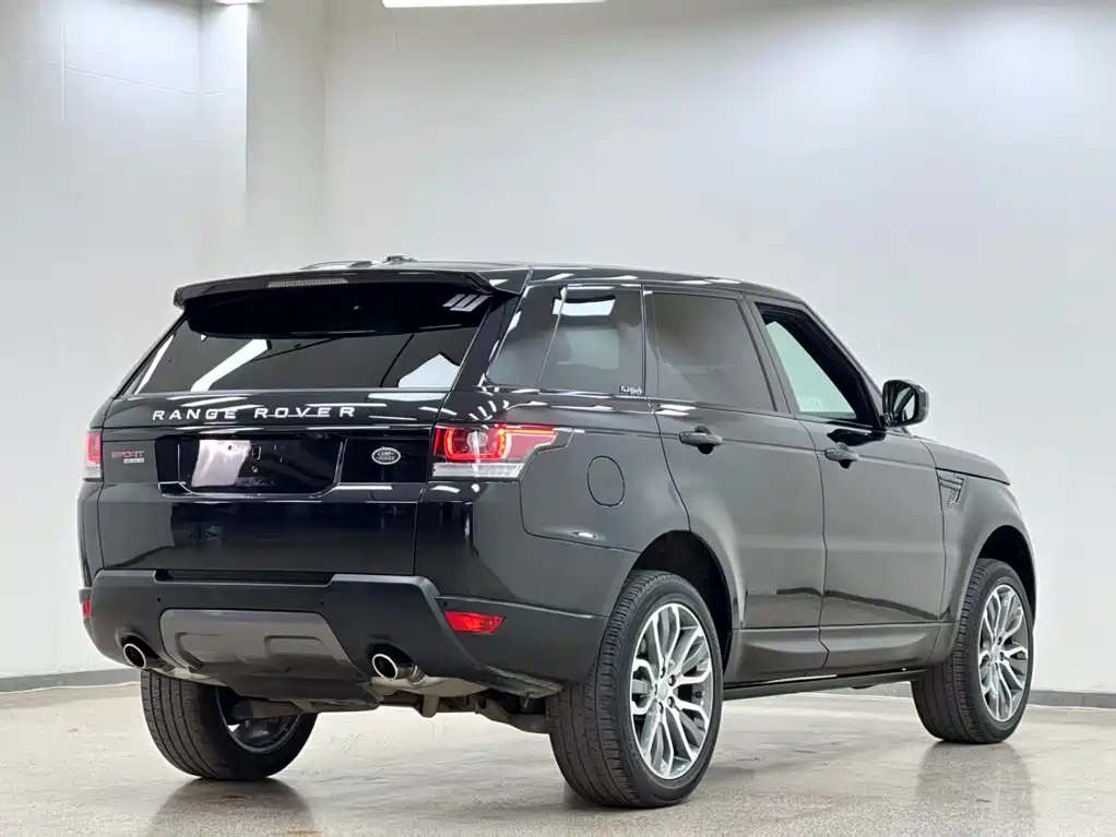 Land Rover Range Rover Sport 2015 — фото 9