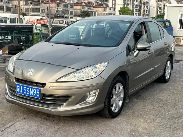 Peugeot 408 2013