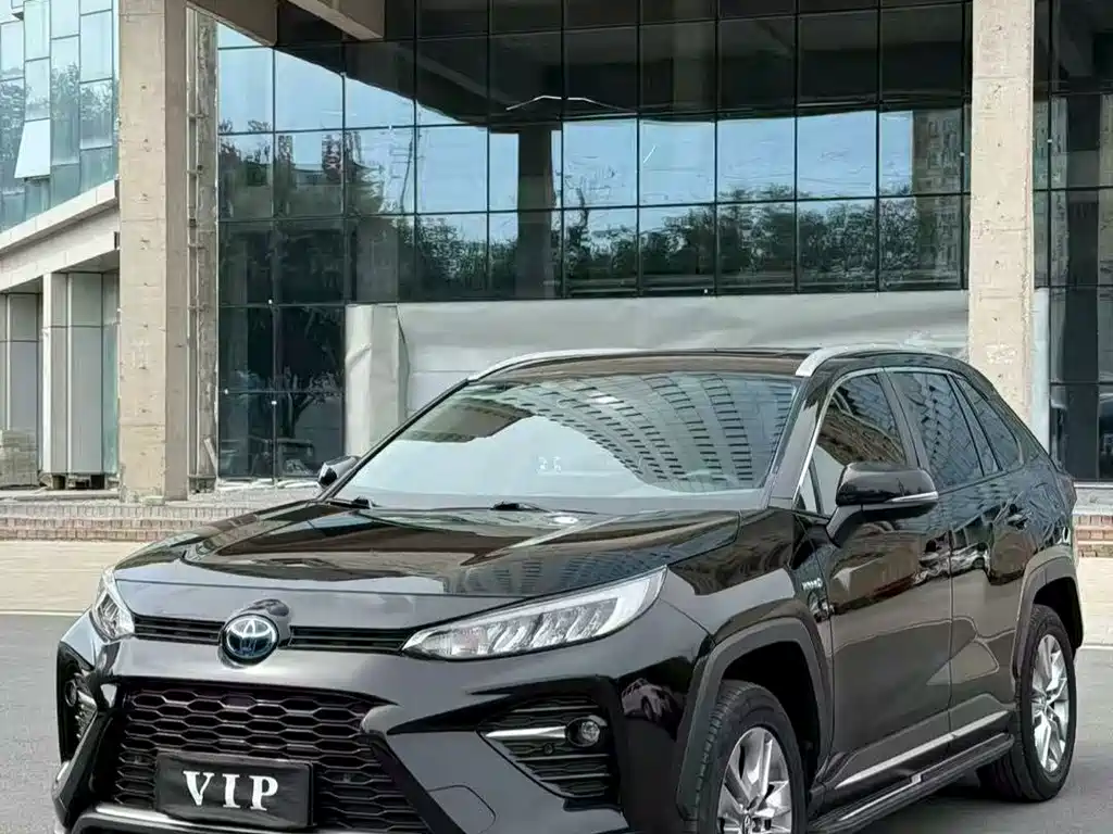 Toyota Wildlander 2022 — фото 1