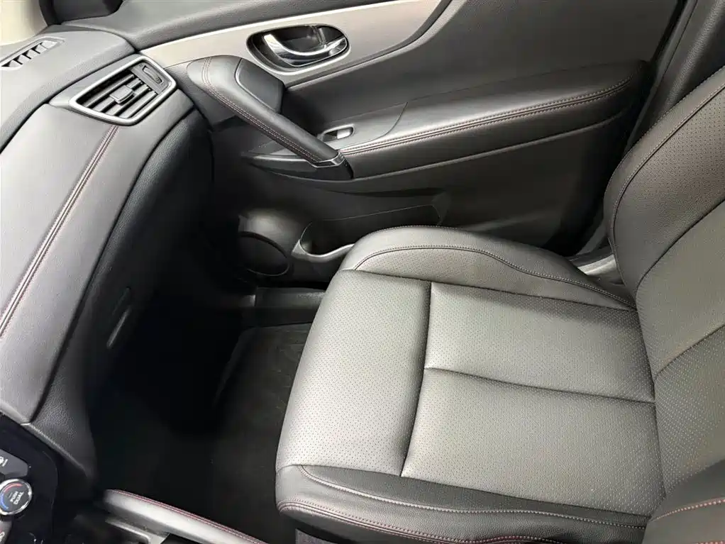 Nissan Qashqai 2023 — фото 13