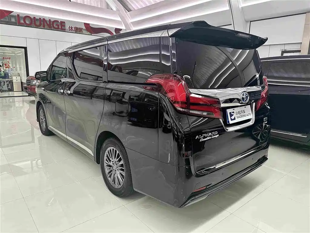 Toyota Alphard 2020 — фото 16