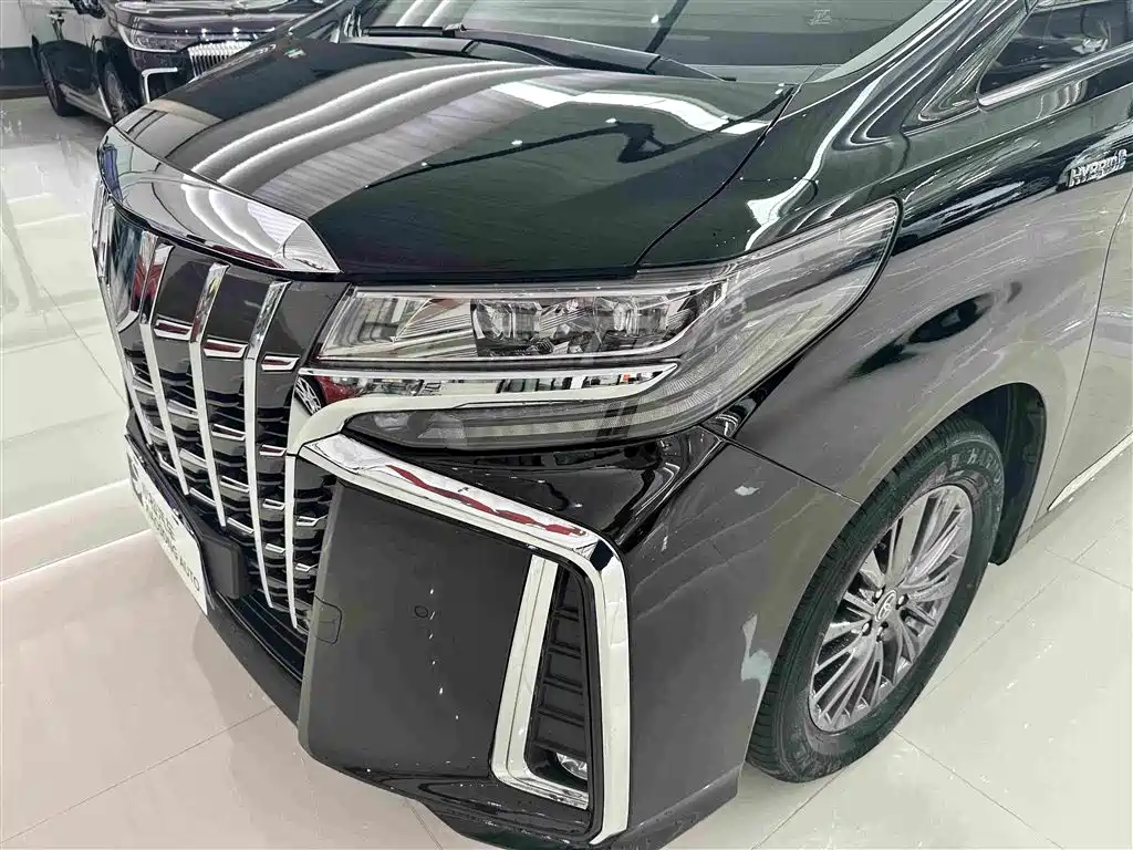 Toyota Alphard 2020 — фото 3