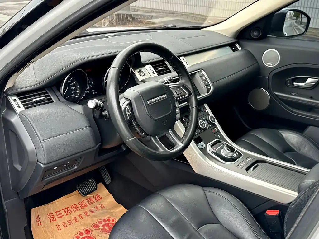 Land Rover Evoque 2016 — фото 8