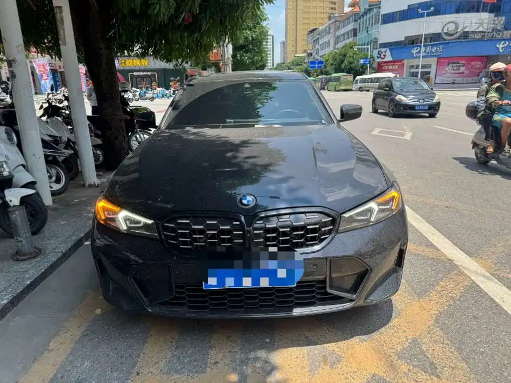 BMW 3 Series 2023