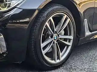 BMW 7 Series 2017 — фото 15