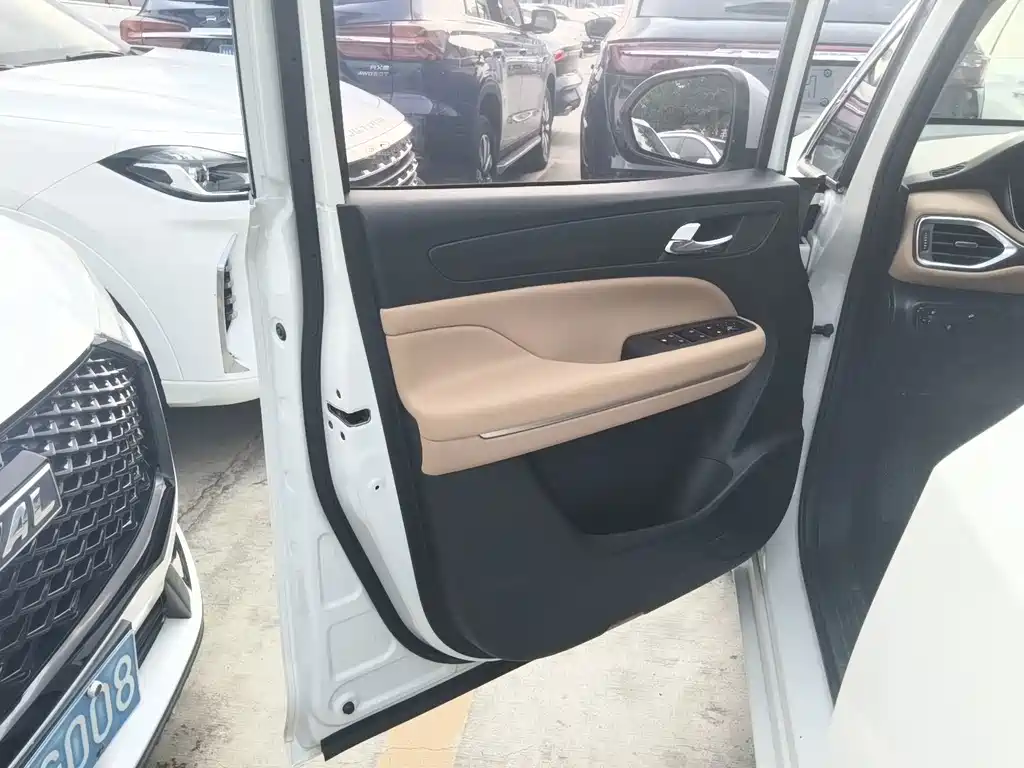 GAC Trumpchi M6 2023 — фото 13