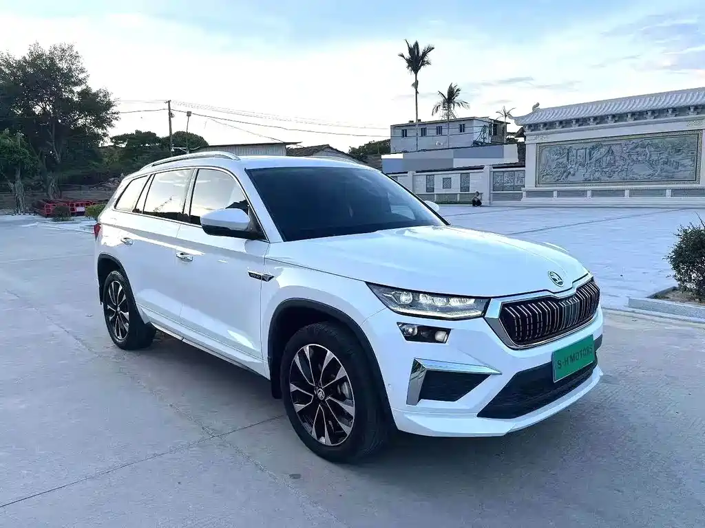 Skoda Kodiaq 2023 — фото 3