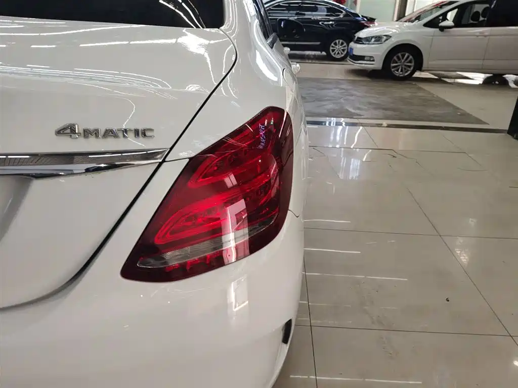 Mercedes-Benz C-Class 2017 — фото 24