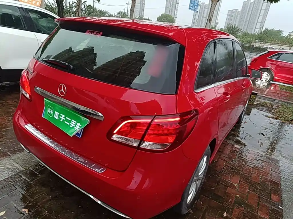 Mercedes-Benz B-Class 2016