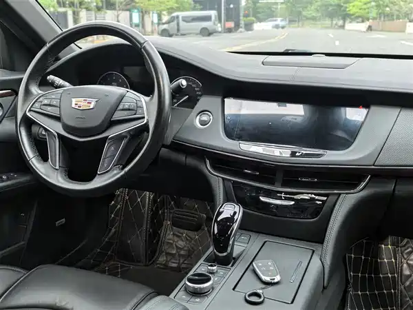 Cadillac CT6 2021