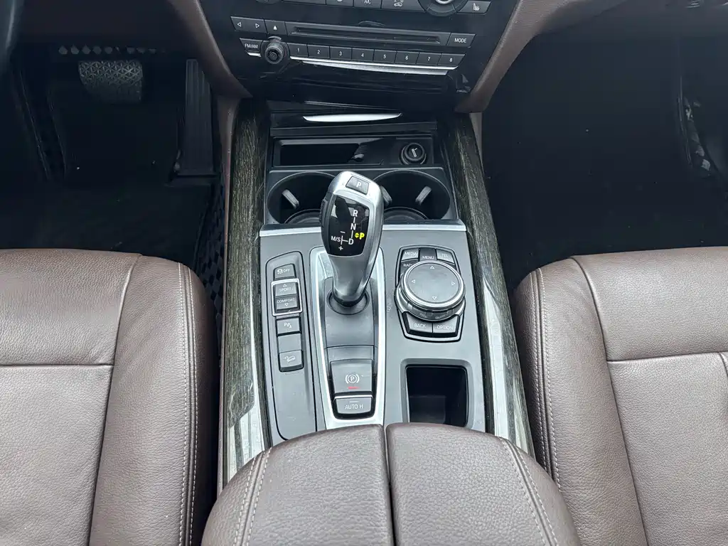 BMW X5 2015 — фото 20