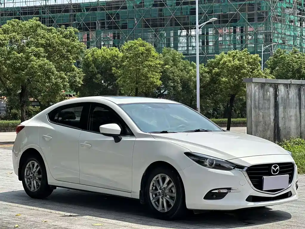 Mazda 3 Axela 2018