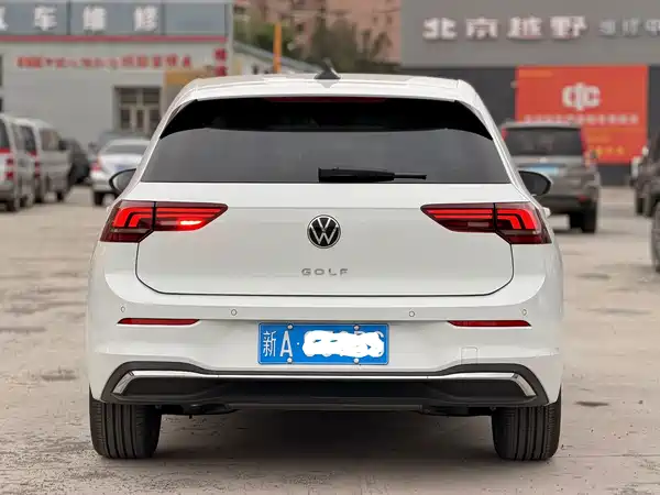 Volkswagen Golf 2026