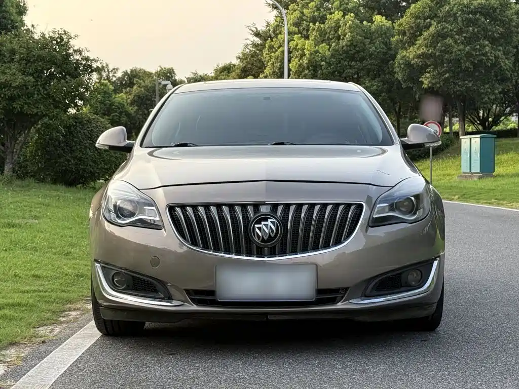 Buick Regal 2016 — фото 25