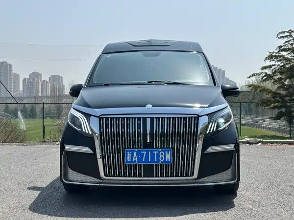 Mercedes-Benz Vito 2023