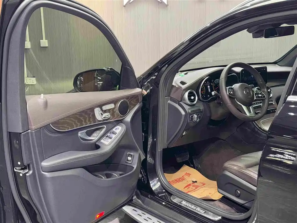 Mercedes-Benz GLC 2020