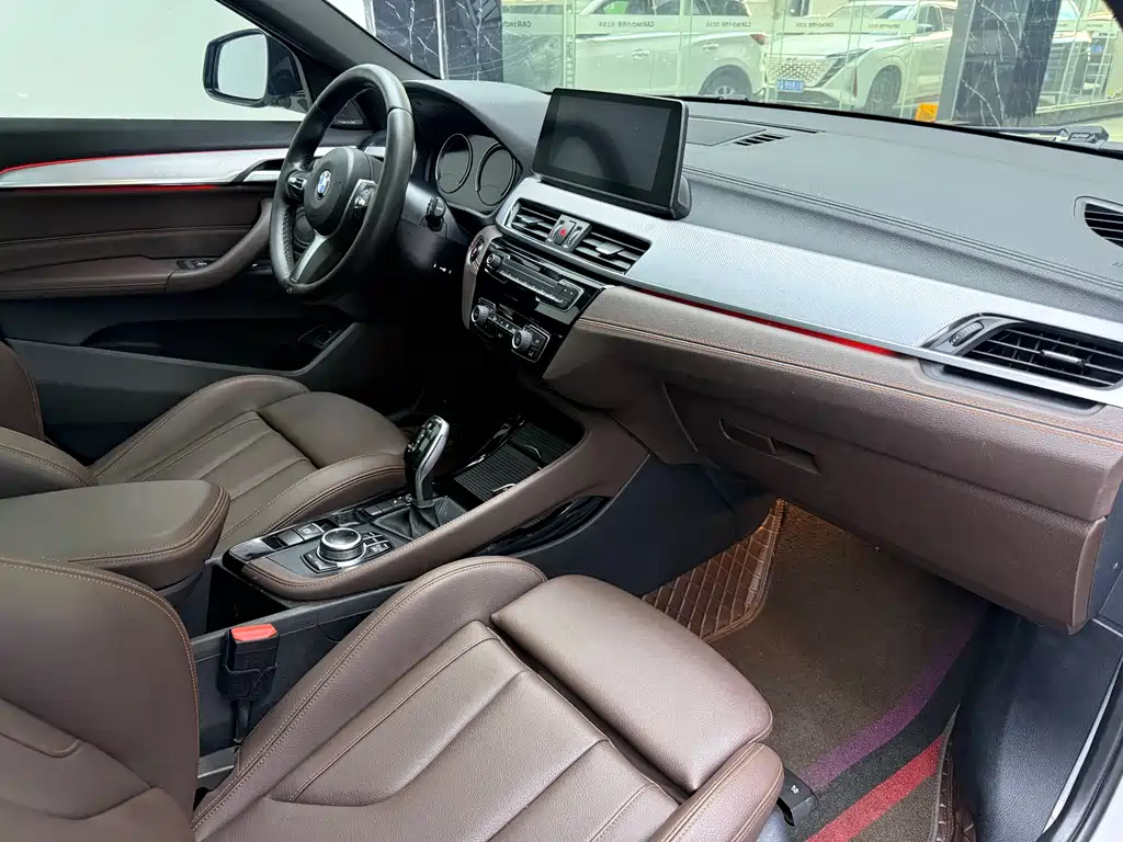 BMW X2 2021 — фото 15
