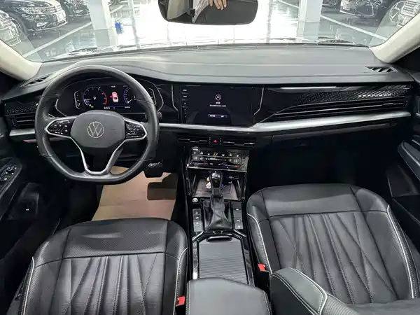 Volkswagen Passat 2022