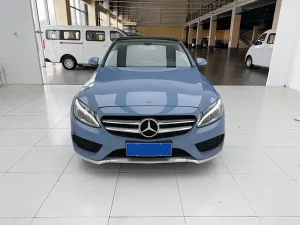 Mercedes-Benz C-Class 2018