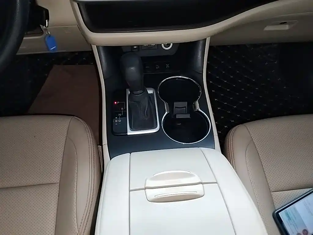 Toyota Highlander 2021 — фото 14
