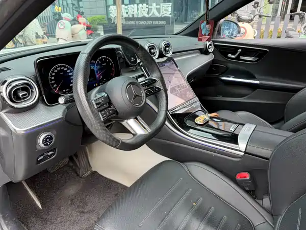 Mercedes-Benz C-Class 2022