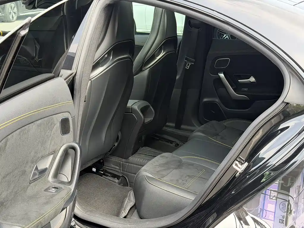 Mercedes-Benz Mercedes CLA AMG 2022 — фото 14