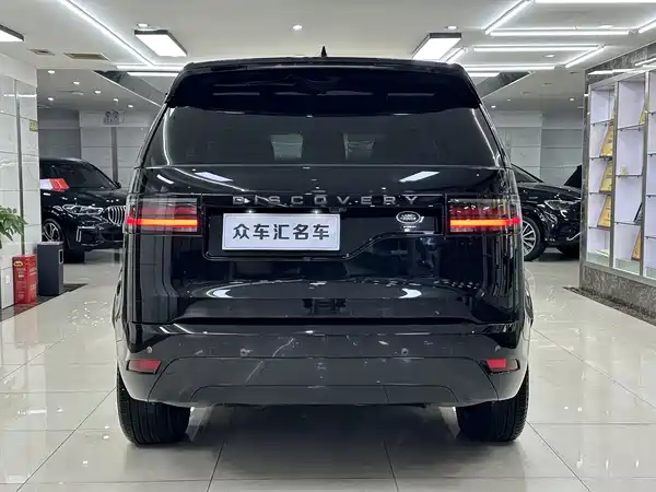 Land Rover Discovery 2021