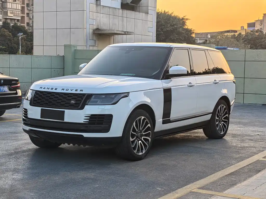 Land Rover Range Rover 2019 — фото 2