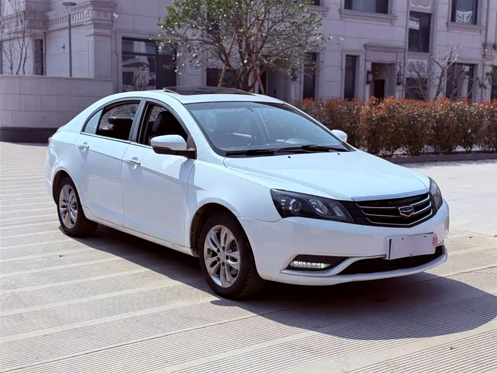 Geely Emgrand 2016 — фото 3