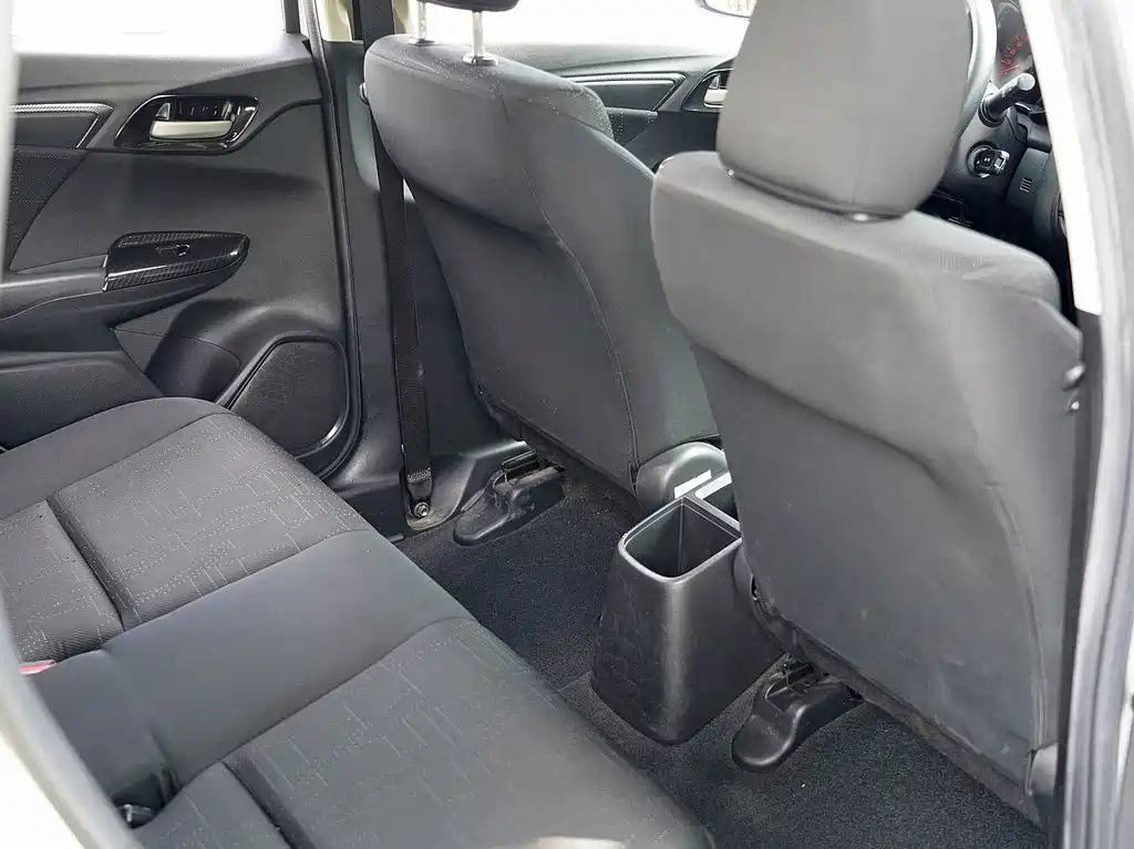 Honda Fit 2016 — фото 15