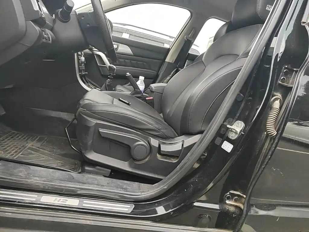 Haval H2 2015 — фото 15