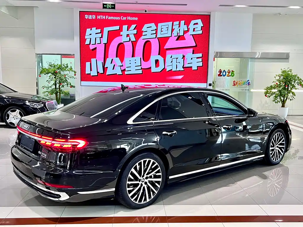 Audi A8 2024 — фото 11