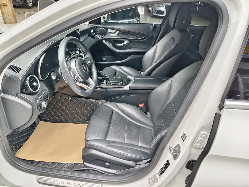 Mercedes-Benz C-Class 2020 — фото 4