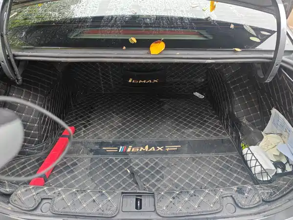 Roewe i6 MAX 2020