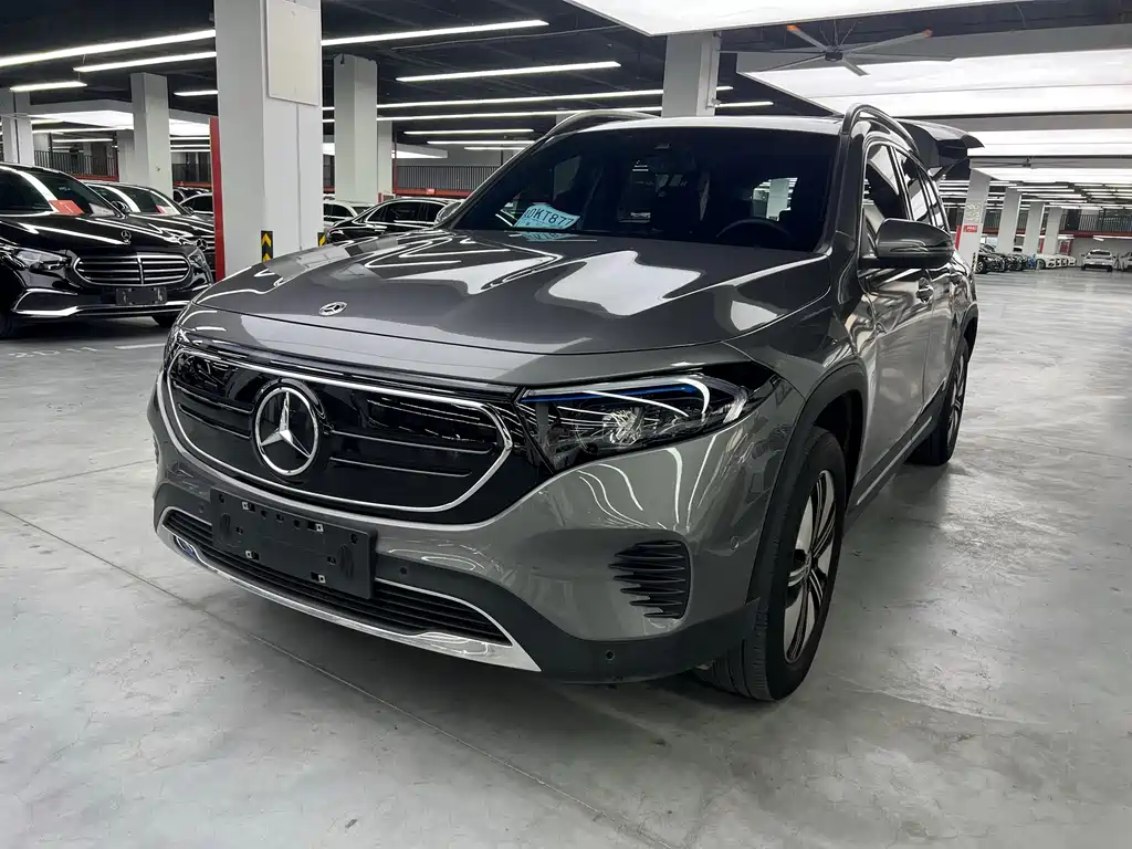 Mercedes-Benz EQB 2023 — фото 1