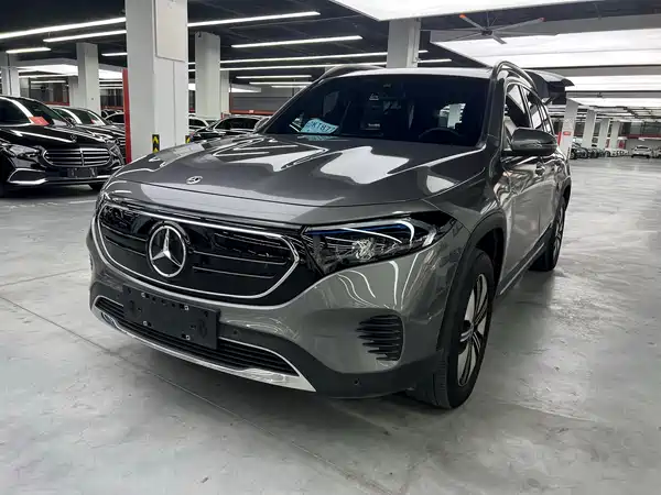 Mercedes-Benz EQB 2023